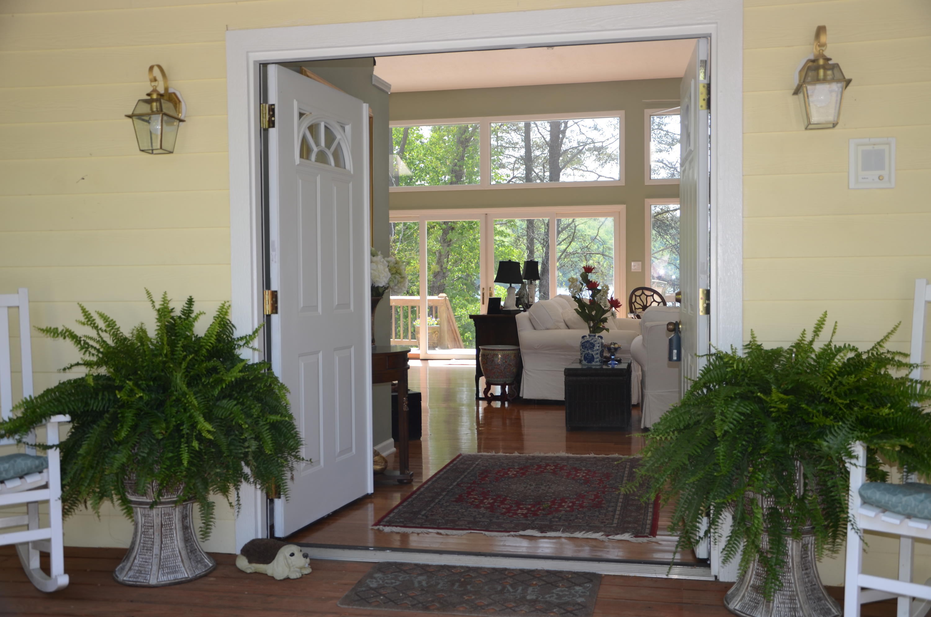 370 Lick Branch Road New Tazewell, TN 37825 - Photo 1 of 31 Front