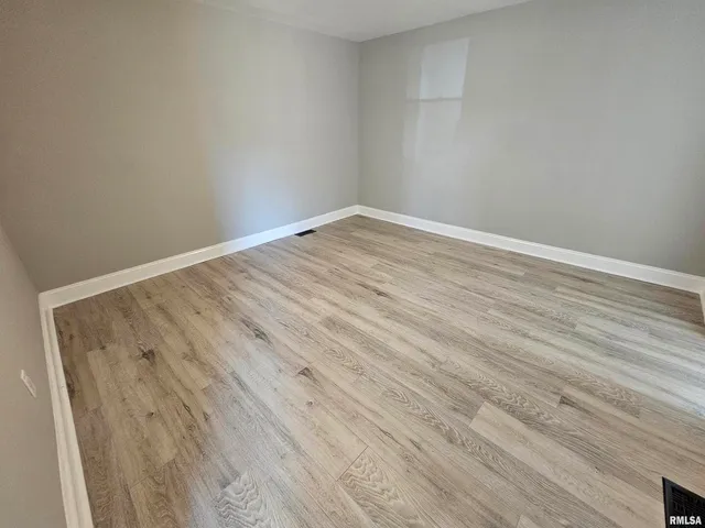 $164,500 | 309 West 11th Street, Metropolis, IL 62960