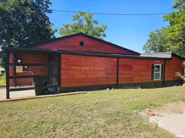 $164,500 | 309 West 11th Street, Metropolis, IL 62960
