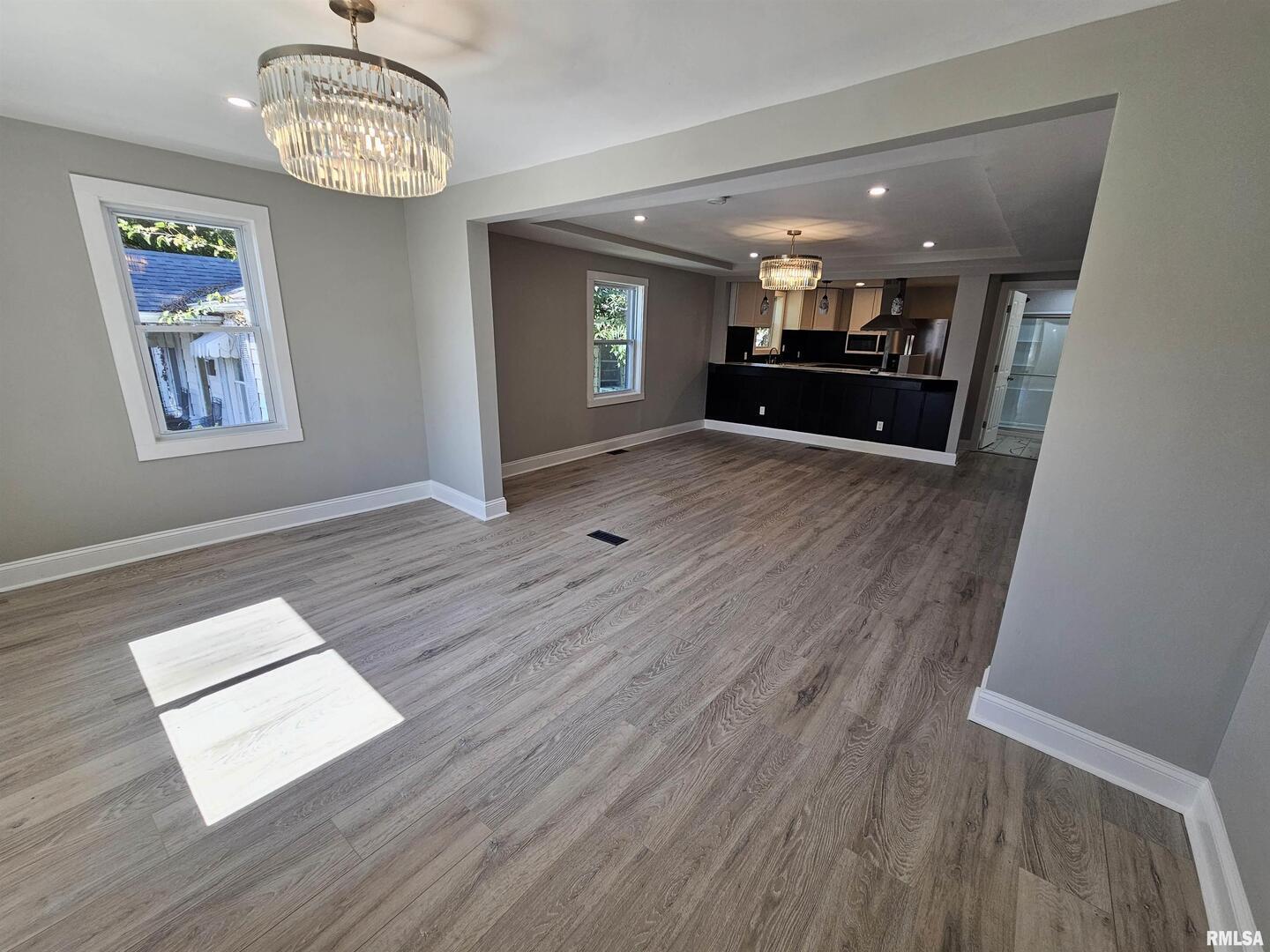 309 West 11th Street Metropolis, IL 62960 - Photo 7 of 34