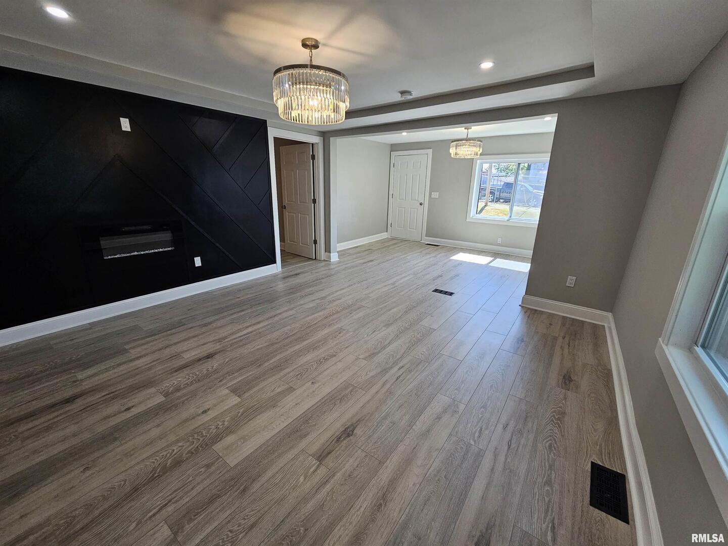 309 West 11th Street Metropolis, IL 62960 - Photo 8 of 34