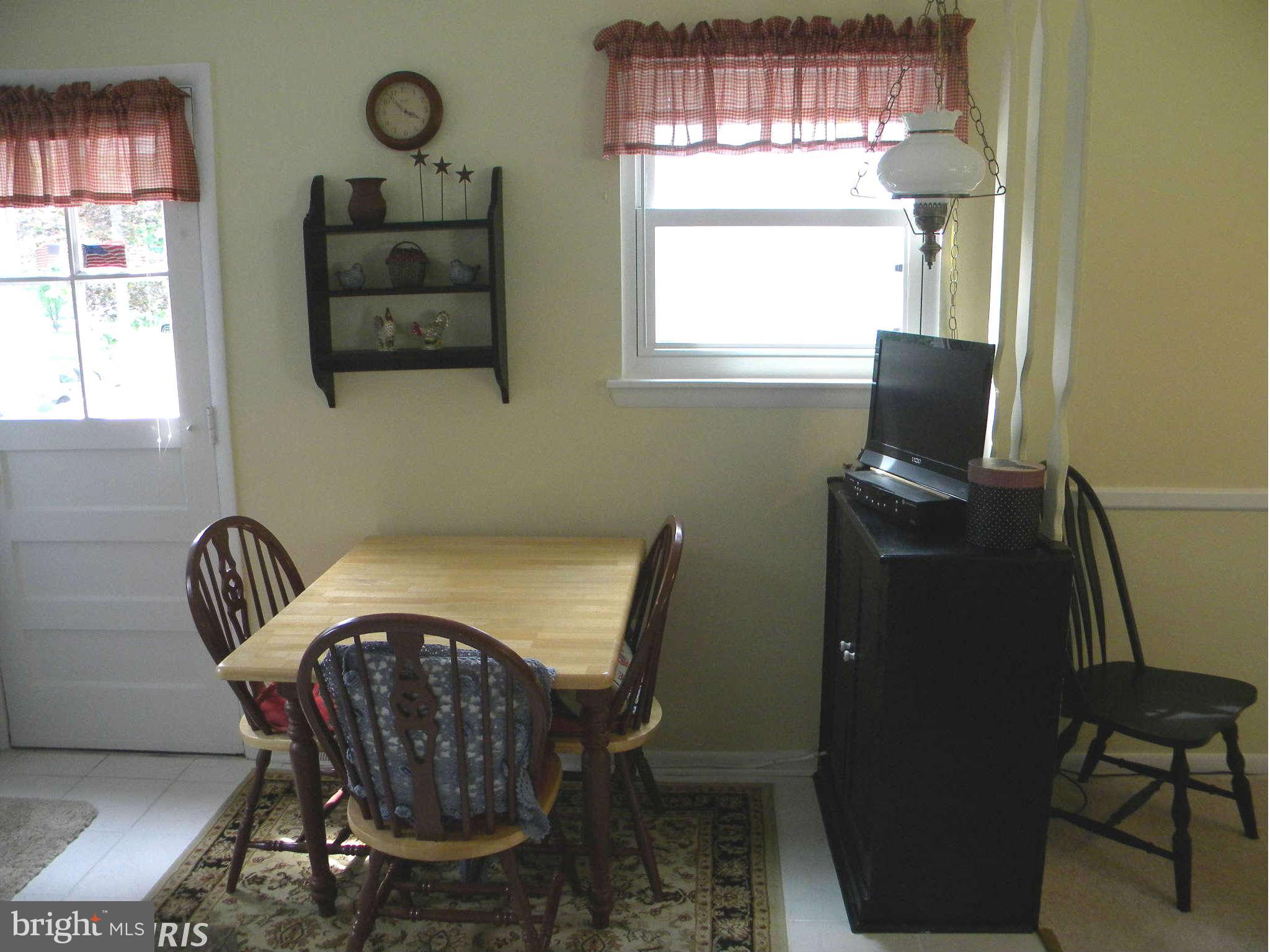 806 Lucky Road Severn, MD 21144 - Photo 11 of 22 Kitchen
