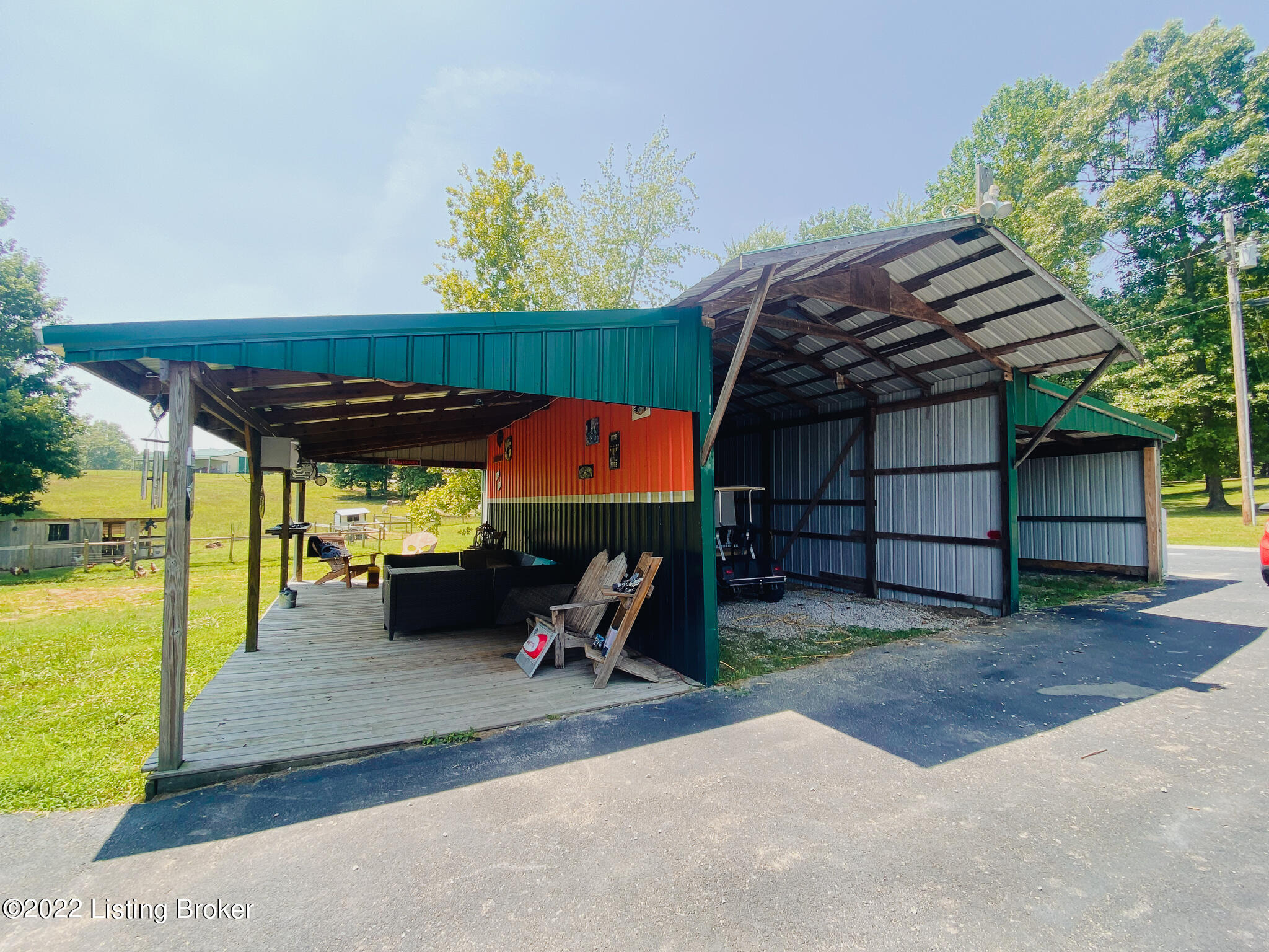935 Frontage Road Leitchfield, KY 42754 - Photo 58 of 96 Shed/lean to with covered porch