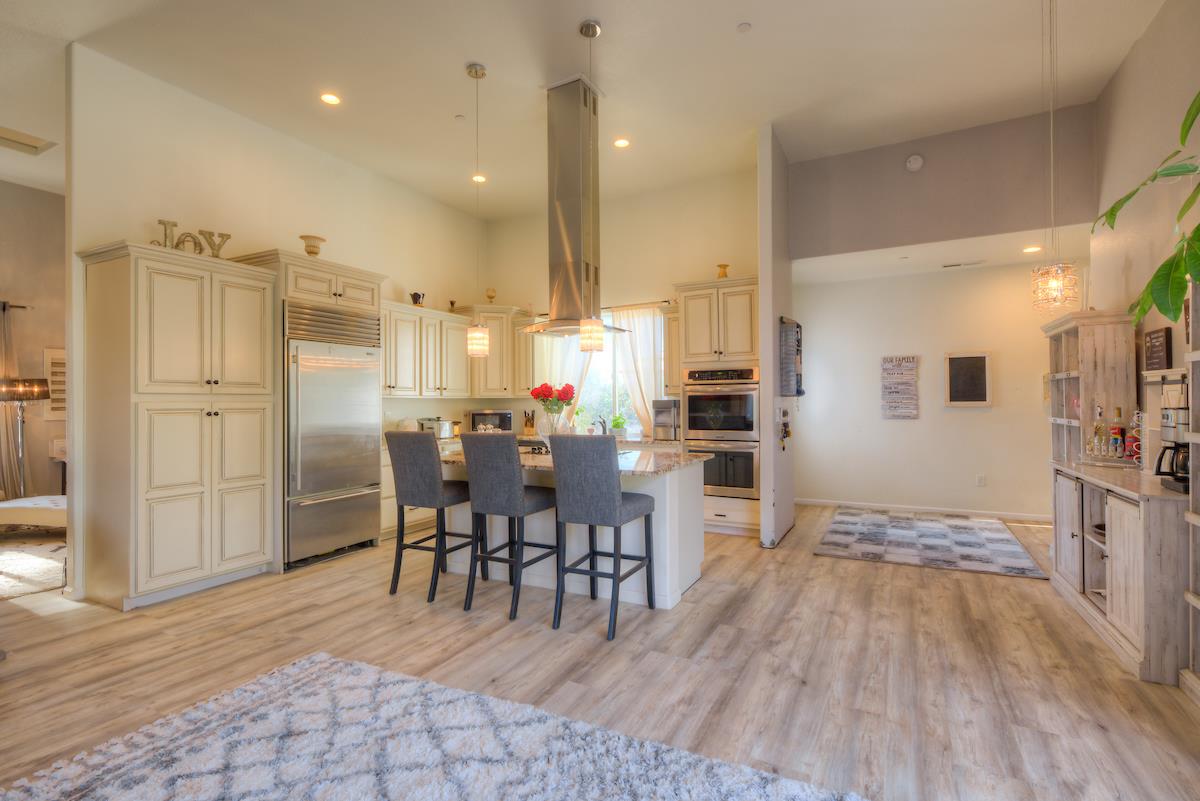 83 Northfork Road Berry Creek, CA 95916 - Photo 25 of 56 a view of a dining area with furniture