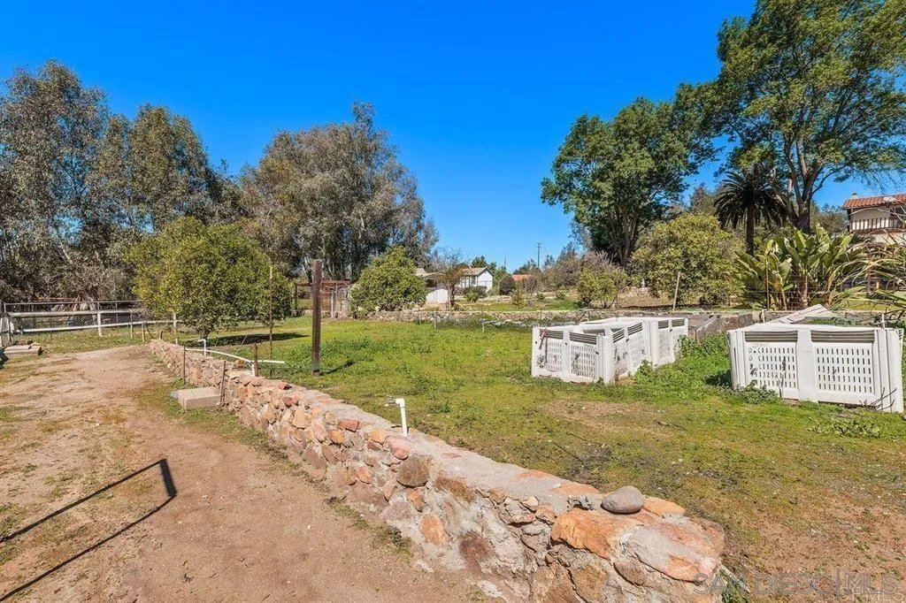 31600 Oak Glen Road Valley Center, CA 92082 - Photo 46 of 57