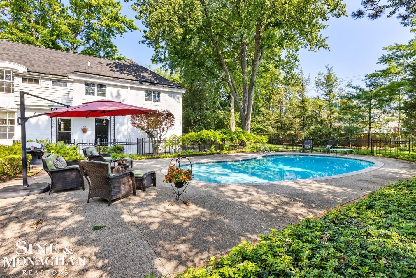 168 Vendome Road Grosse Pointe, MI 48236 - Photo 53 of 74 50122055-52.JPG