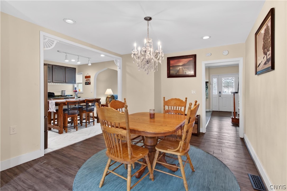 193 Cottage Street Auburn, NY 13021 - Photo 10 of 42