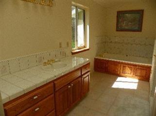 35319 Hopewell Road Squaw Valley, CA 93675 - Photo 15 of 28 Gallery Image 15