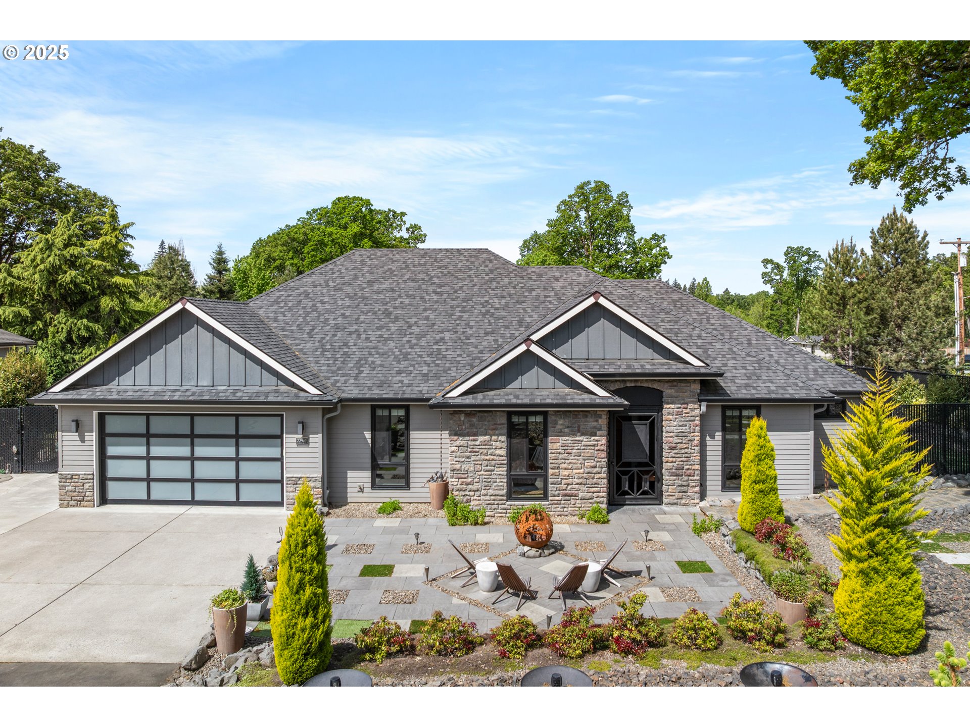 22961 Southeast Filbert Road Eagle Creek, OR 97022 - Photo 1 of 42 Gallery Image 1