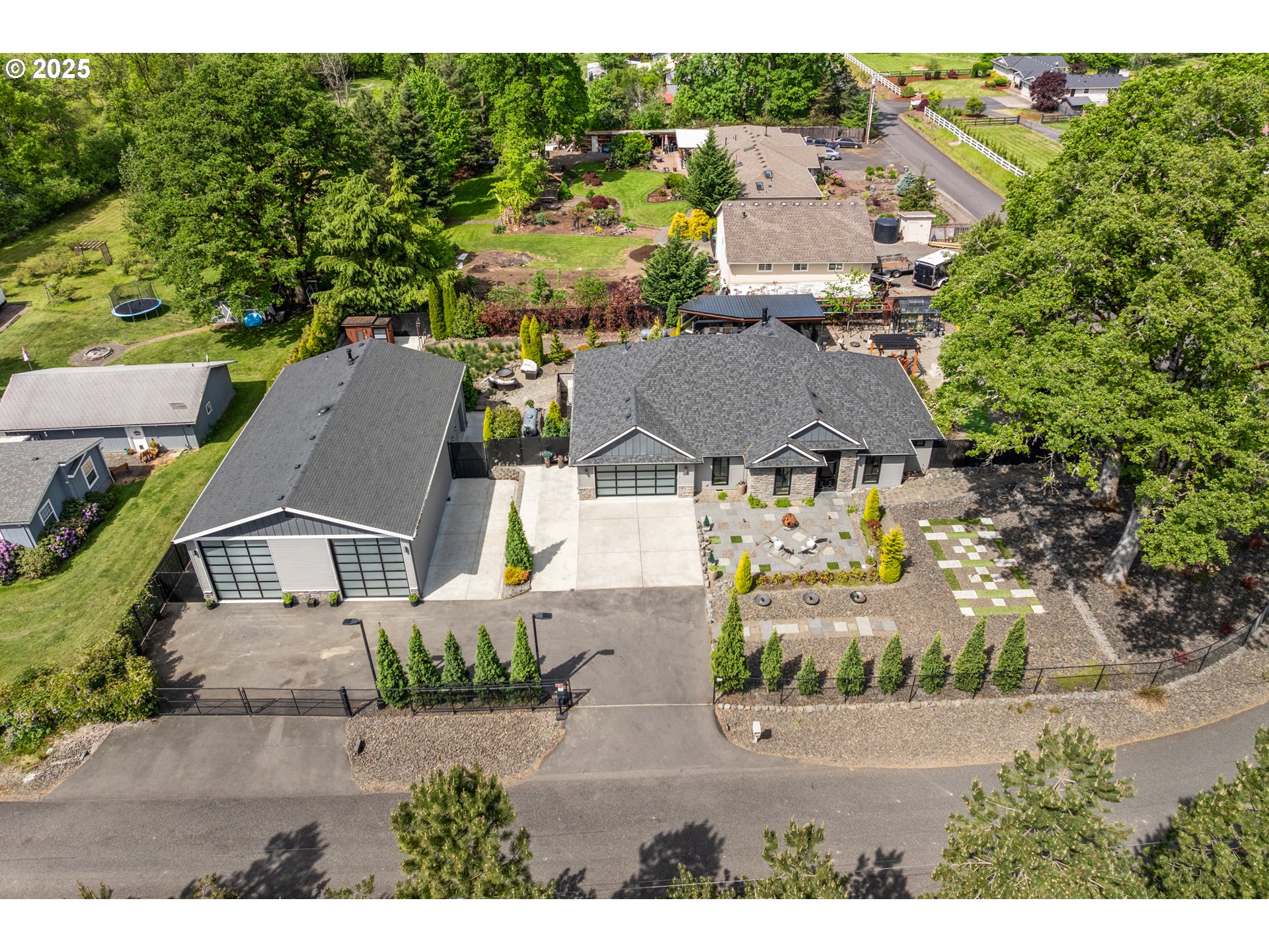 22961 Southeast Filbert Road Eagle Creek, OR 97022 - Photo 3 of 42 Gallery Image 3
