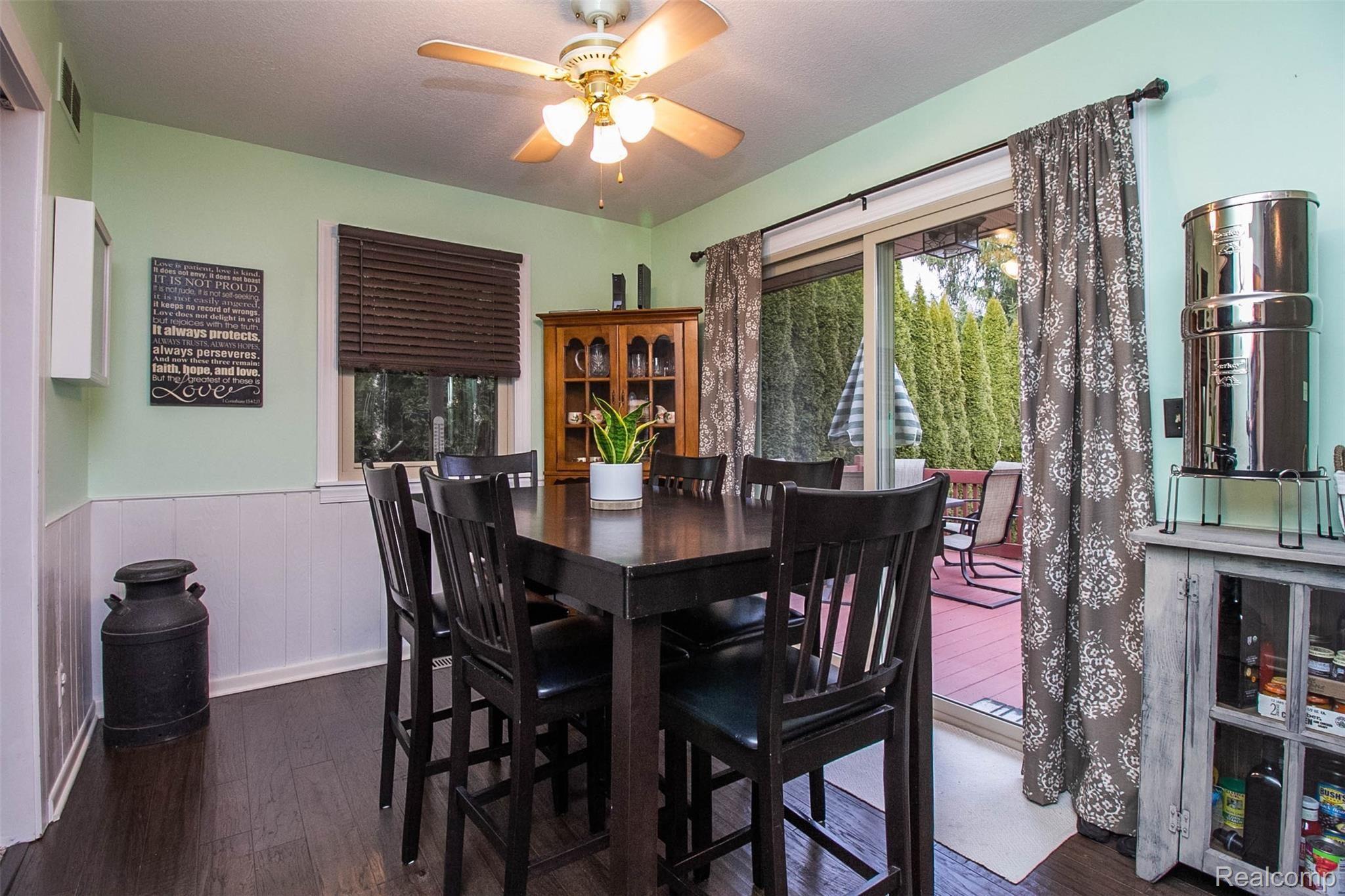 3098 Gruber Road Monroe, MI 48162 - Photo 11 of 54 10.jpg