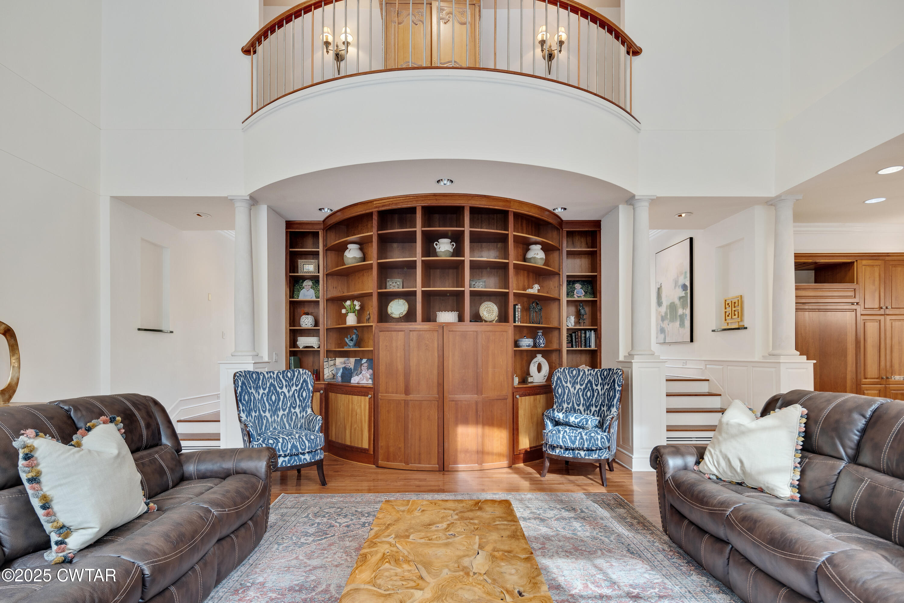 38 Bridlepath Drive Jackson, TN 38305 - Photo 17 of 89 a living room with furniture and a fireplace