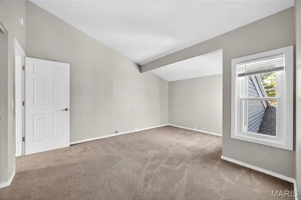 $255,000 | 1013 Fairways Drive, Lake St. Louis, MO 63367