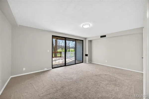 $255,000 | 1013 Fairways Drive, Lake St. Louis, MO 63367