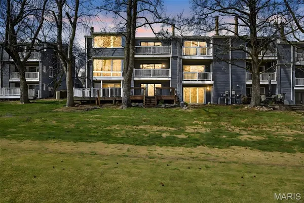 $255,000 | 1013 Fairways Drive, Lake St. Louis, MO 63367