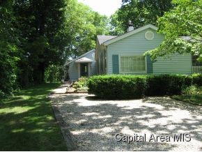 4 Downing Lane Springfield, IL 62712 - Photo 2 of 13 Gallery Image 2