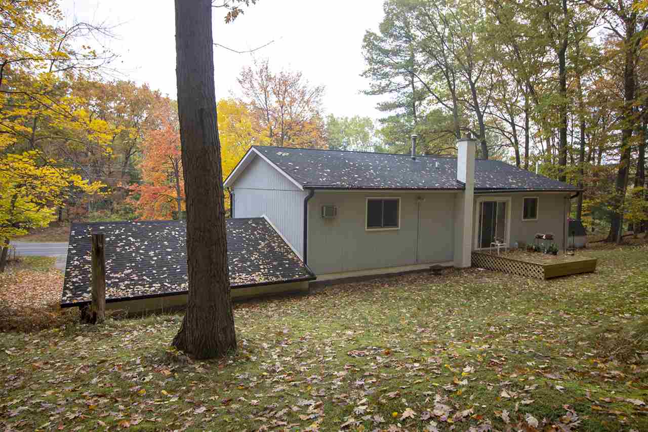 3620 Holiday Road Traverse City, MI 49686 - Photo 26 of 34 1881304-25.JPG