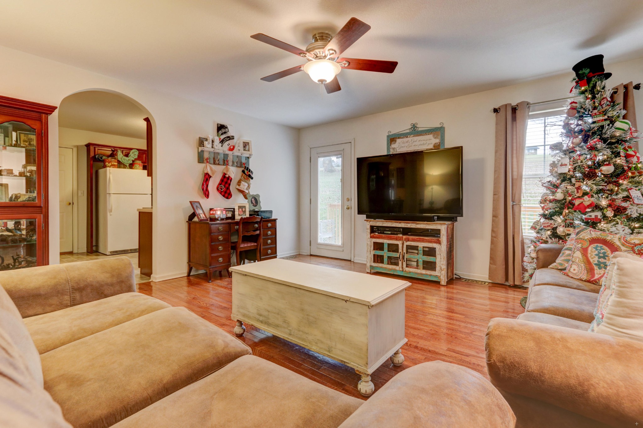 636 Pinecrest Road Jacksboro, TN 37757 - Photo 6 of 21 Gallery Image 6