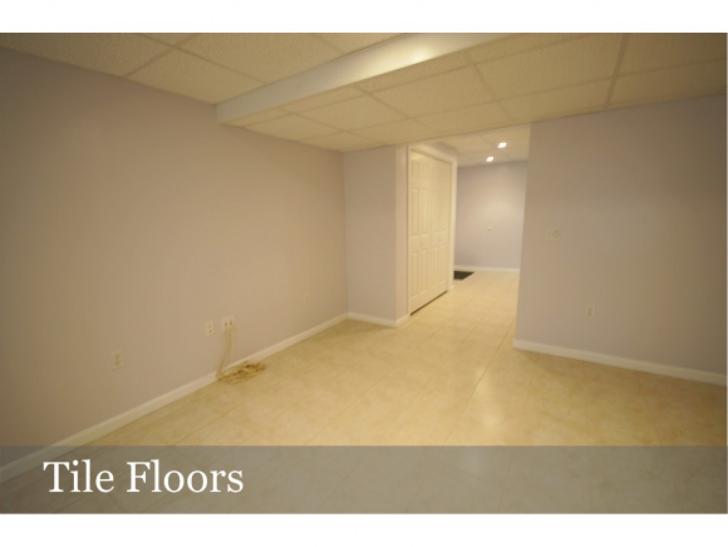 18 Squire Armour Road Windham, NH 03087 - Photo 30 of 35