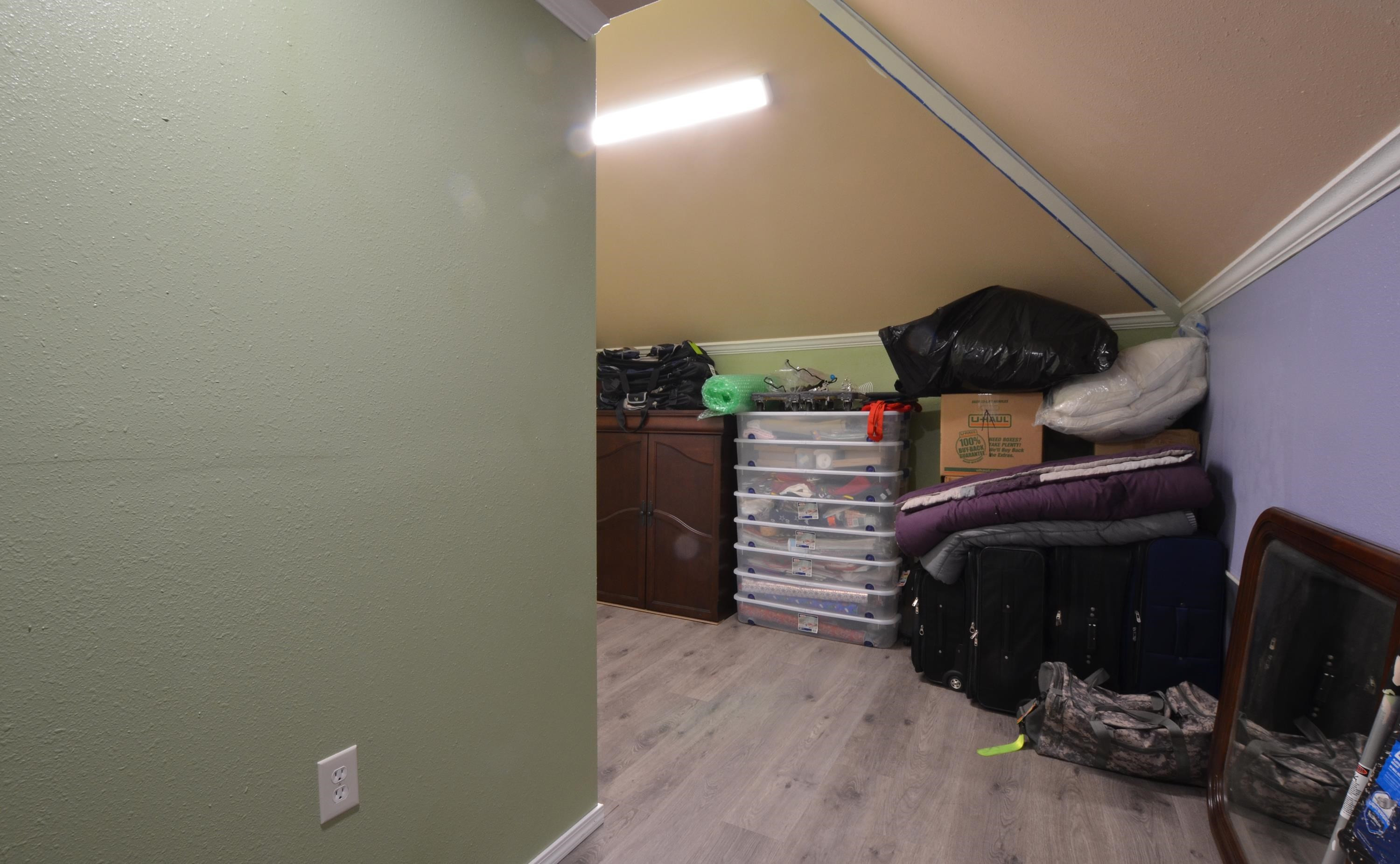 448 Plomar Williams Road Gadsden, TN 38337 - Photo 24 of 28 a bed room with a bed and a closet