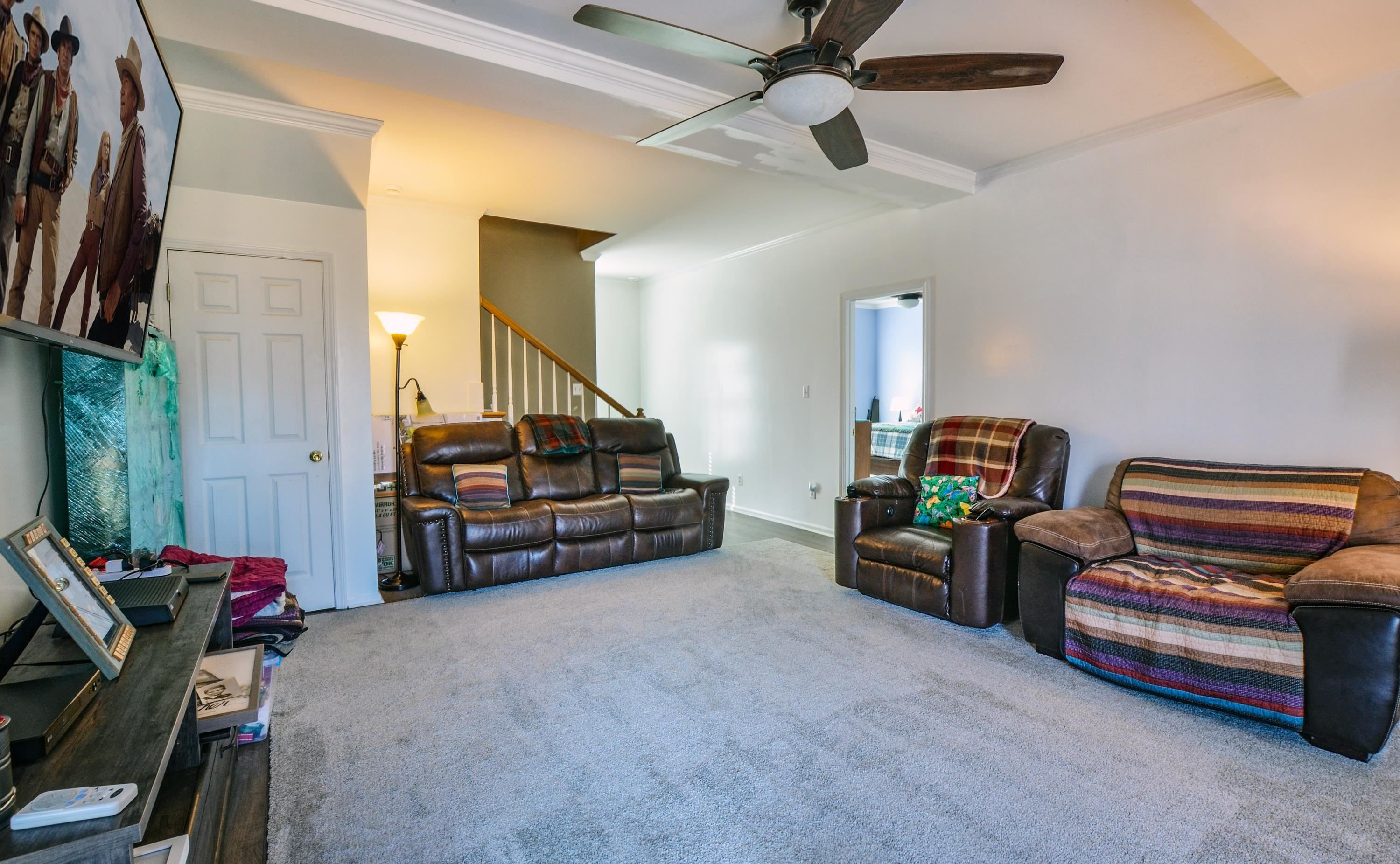 448 Plomar Williams Road Gadsden, TN 38337 - Photo 7 of 28 a living room with furniture and a flat screen tv