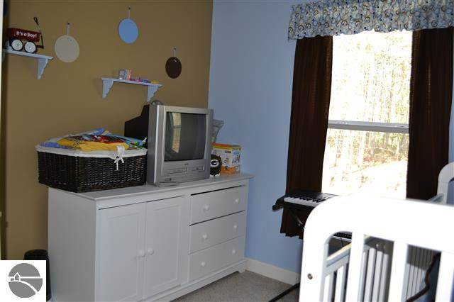 7155 Hall Creek Road Interlochen, MI 49643 - Photo 27 of 34 1778097-26.JPG