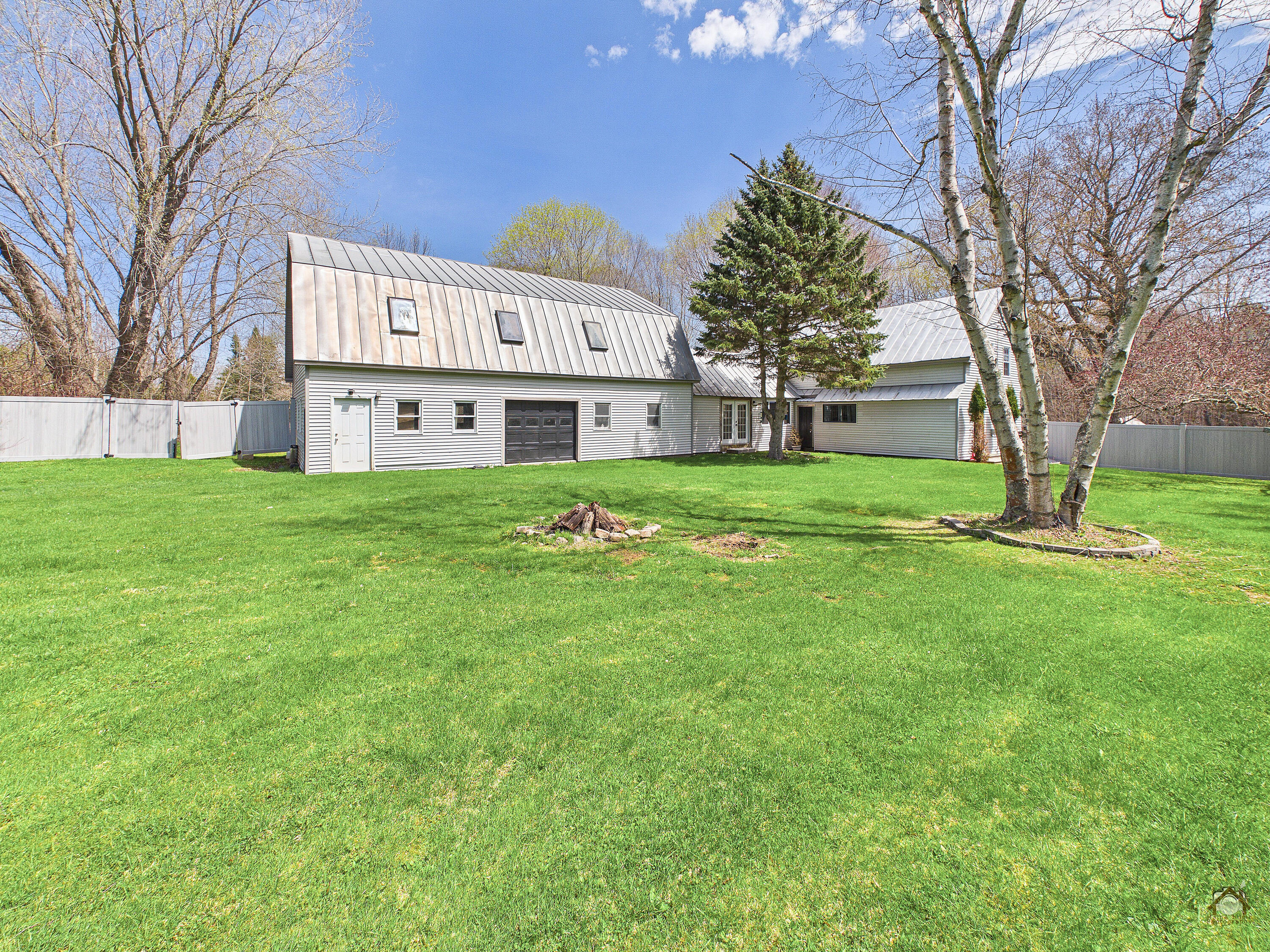 990 Pond Road Sidney, ME 04330 - Photo 13 of 47 59-325UXSP-LP-109