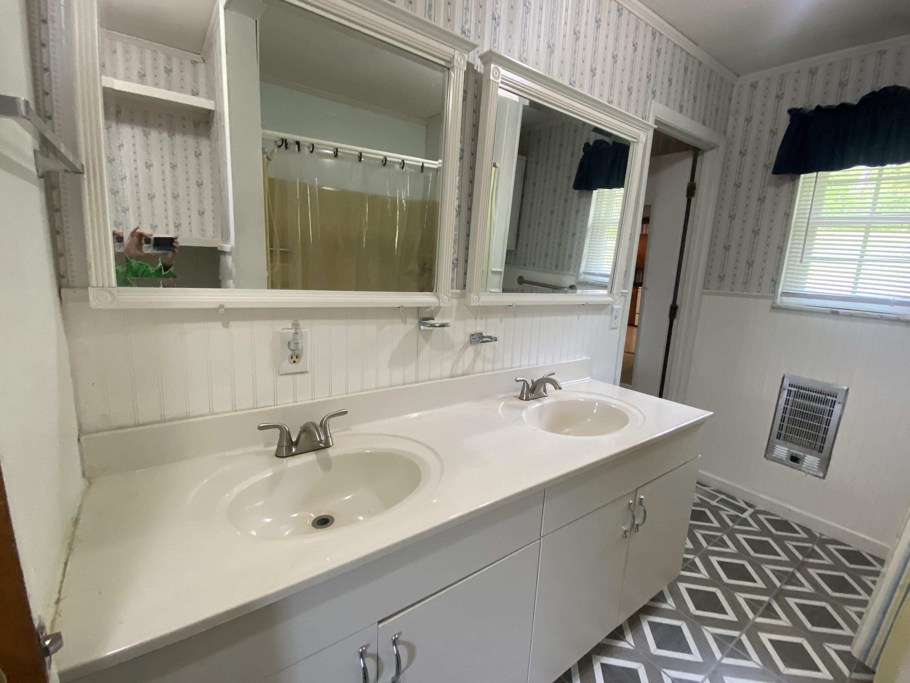 8081 Snapps Ferry Road Chuckey, TN 37641 - Photo 21 of 56 IMG_8815