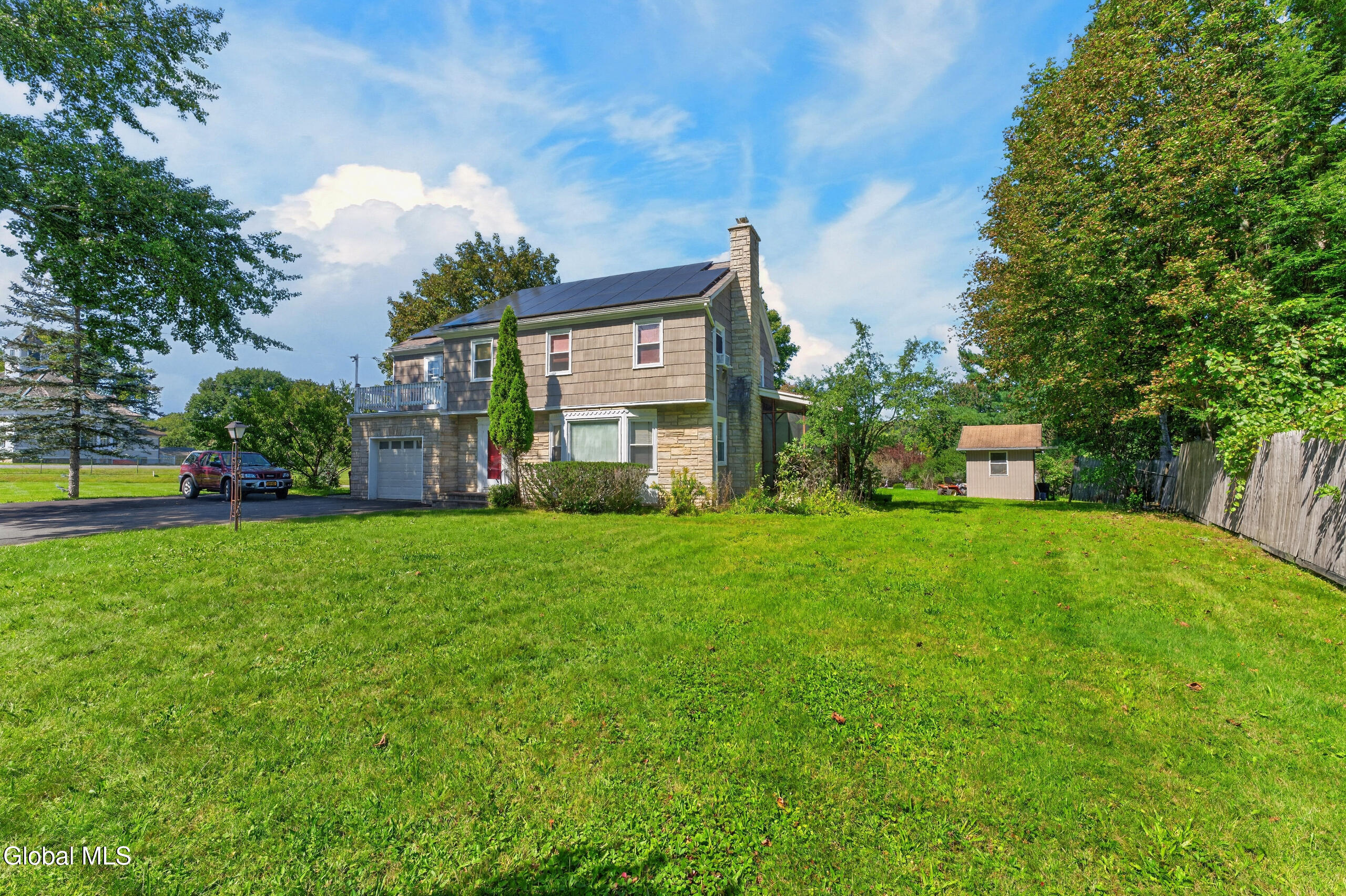 611 Brunswick Road Brunswick, NY 12180 - Photo 4 of 40 0 Front 3