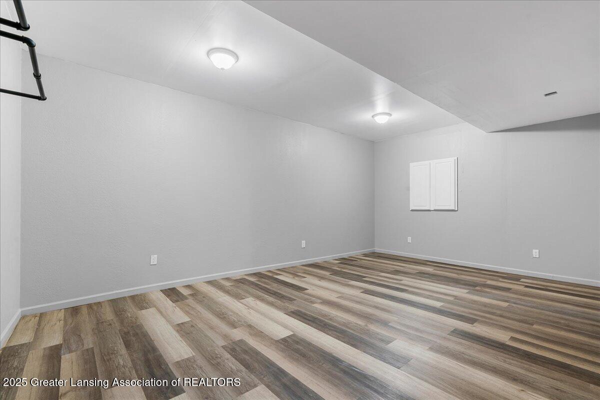 8805 Cole Road Durand, MI 48429 - Photo 27 of 54 45-Media Jett - 32
