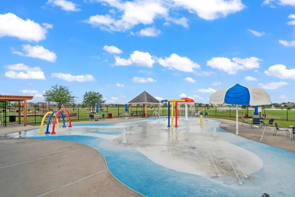 a view of a tennis court
