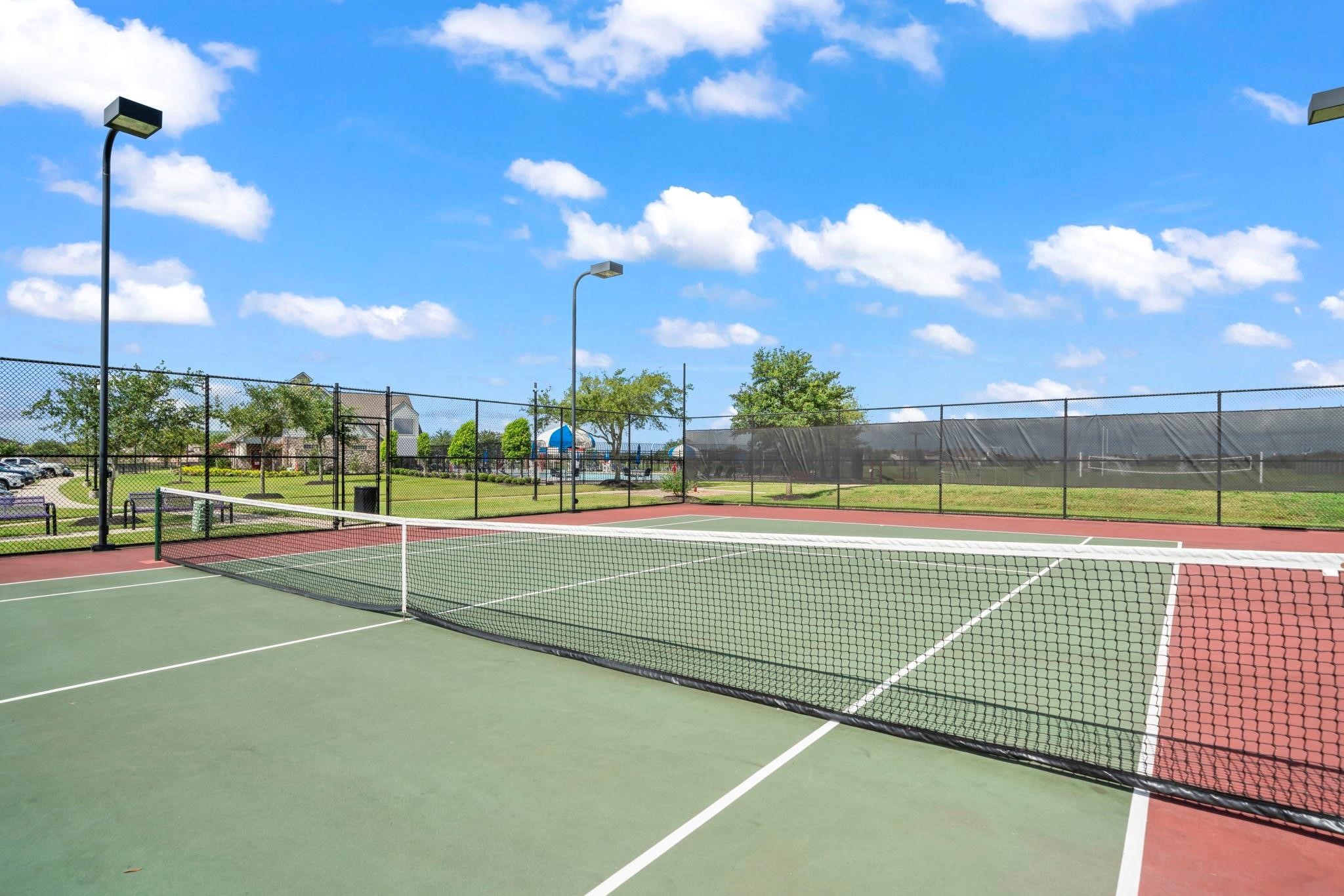 9939 Clear Diamond Drive Rosharon, TX 77583 - Photo 28 of 30 a view of a tennis court