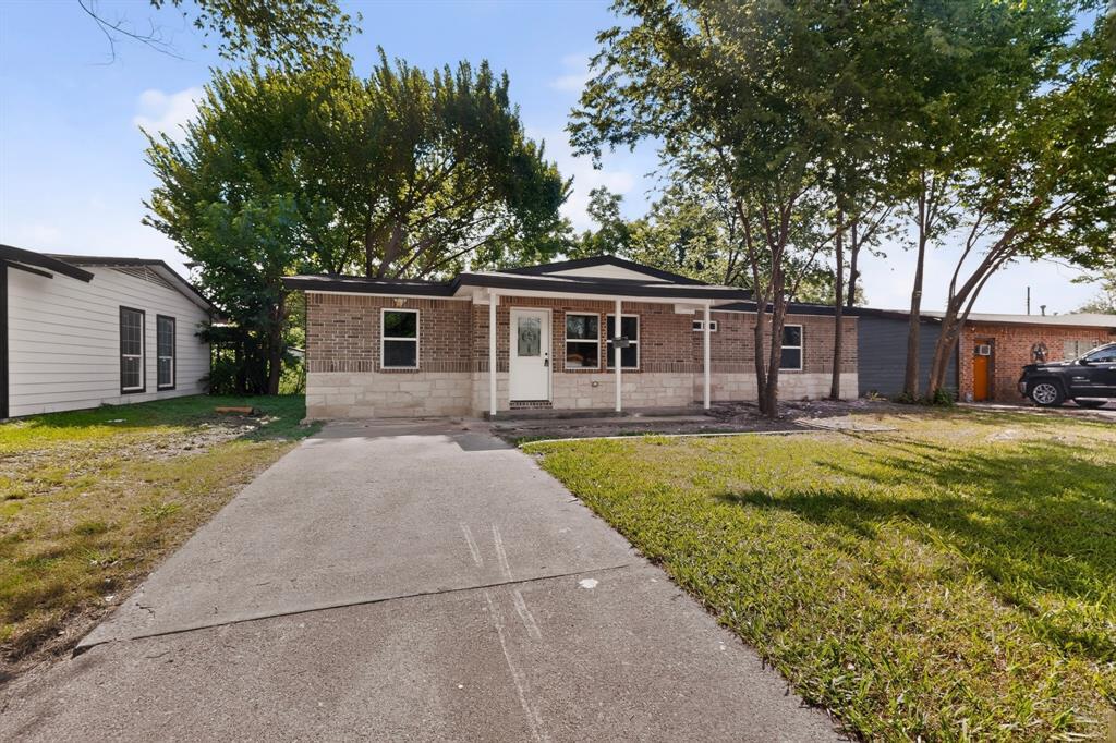 1624 Houghton Road Dallas, TX 75217 - Photo 4 of 40