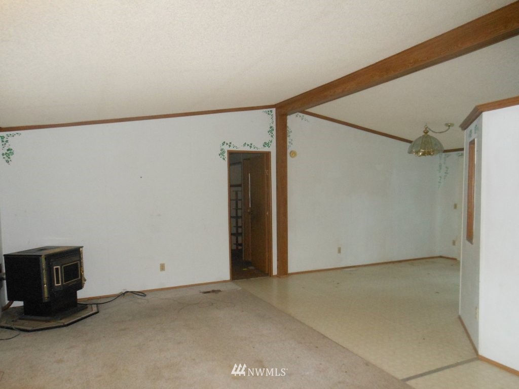 445 Bay Center Road South Bend, WA 98586 - Photo 3 of 22 Gallery Image 3