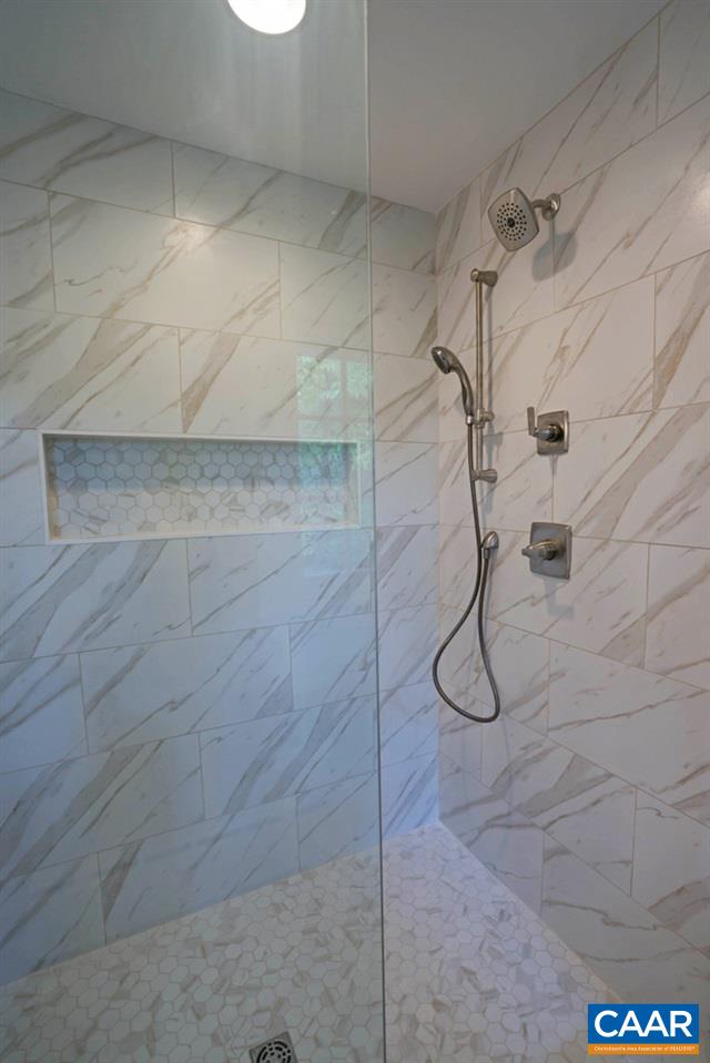 1930 Thomson Road Charlottesville, VA 22903 - Photo 20 of 35 a bathroom with a shower