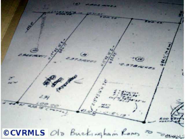 239 Old Buckingham Road Cumberland, VA 23040 - Photo 5 of 5 a view of a painting on the wall