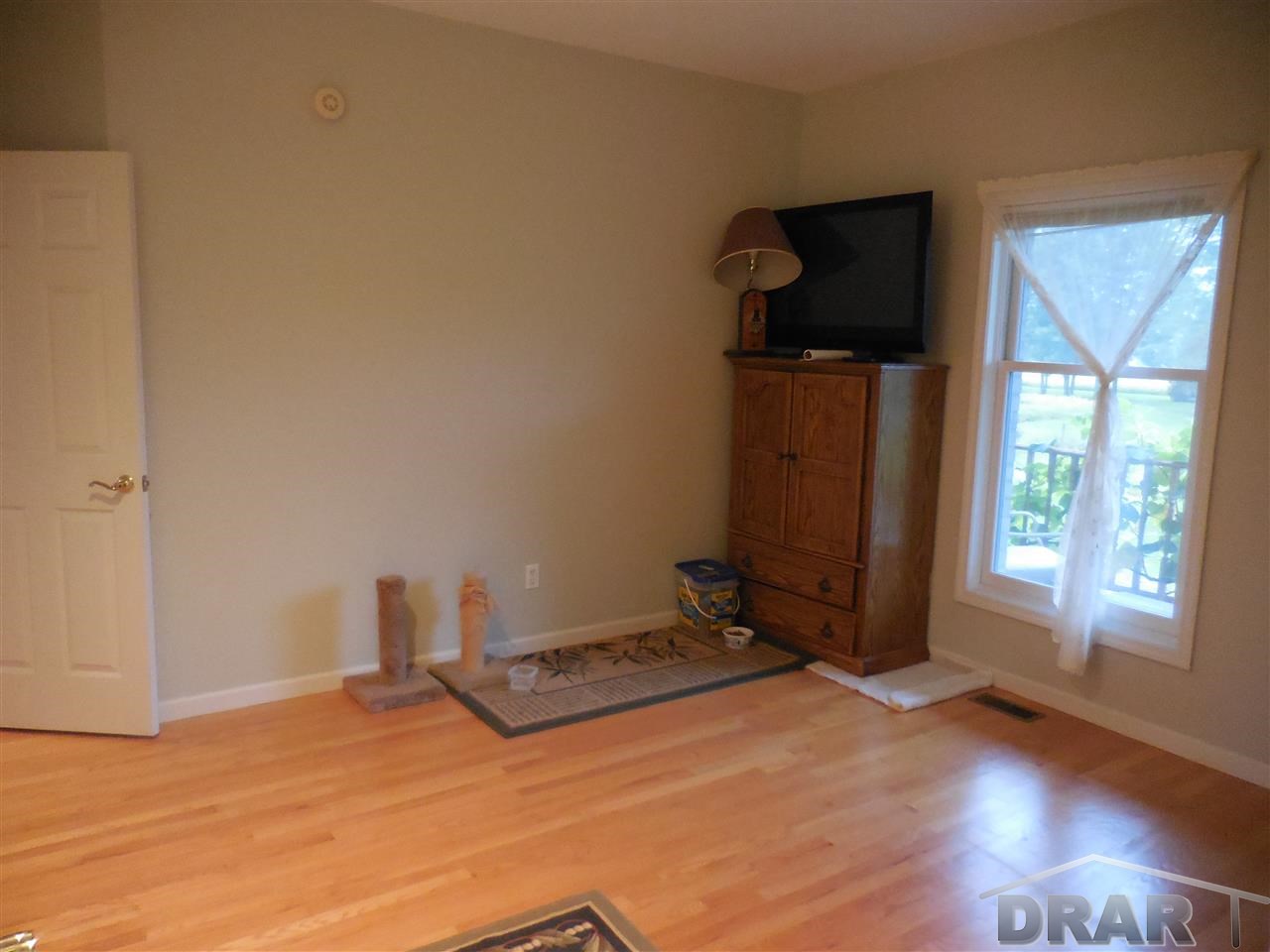 130 Palms Road Goodells, MI 48027 - Photo 12 of 30 31215236-11.JPG