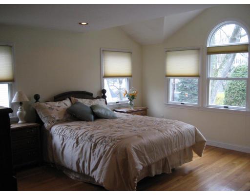 7 Manning Street Lexington, MA 02421 - Photo 13 of 24
