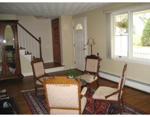 7 Manning Street Lexington, MA 02421 - Photo 2 of 24