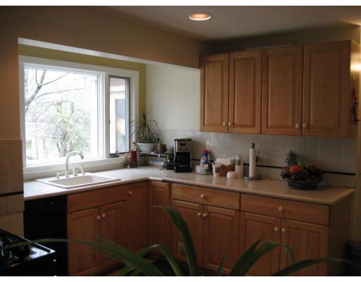 7 Manning Street Lexington, MA 02421 - Photo 8 of 24