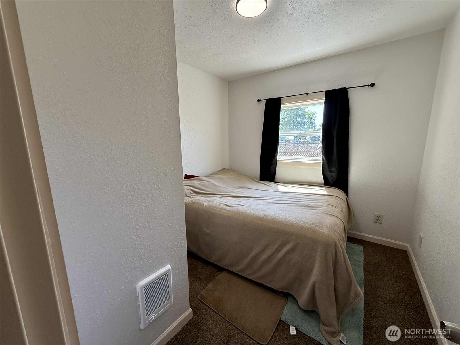 112 Southeast 15th Avenue Milton Freewater, OR 97862 - Photo 7 of 15