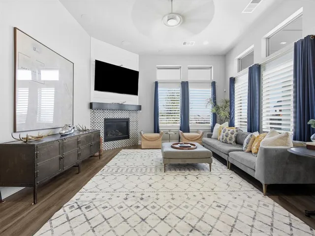 $4,900 | 2325 Offerande Drive, Fort Worth, TX 76008