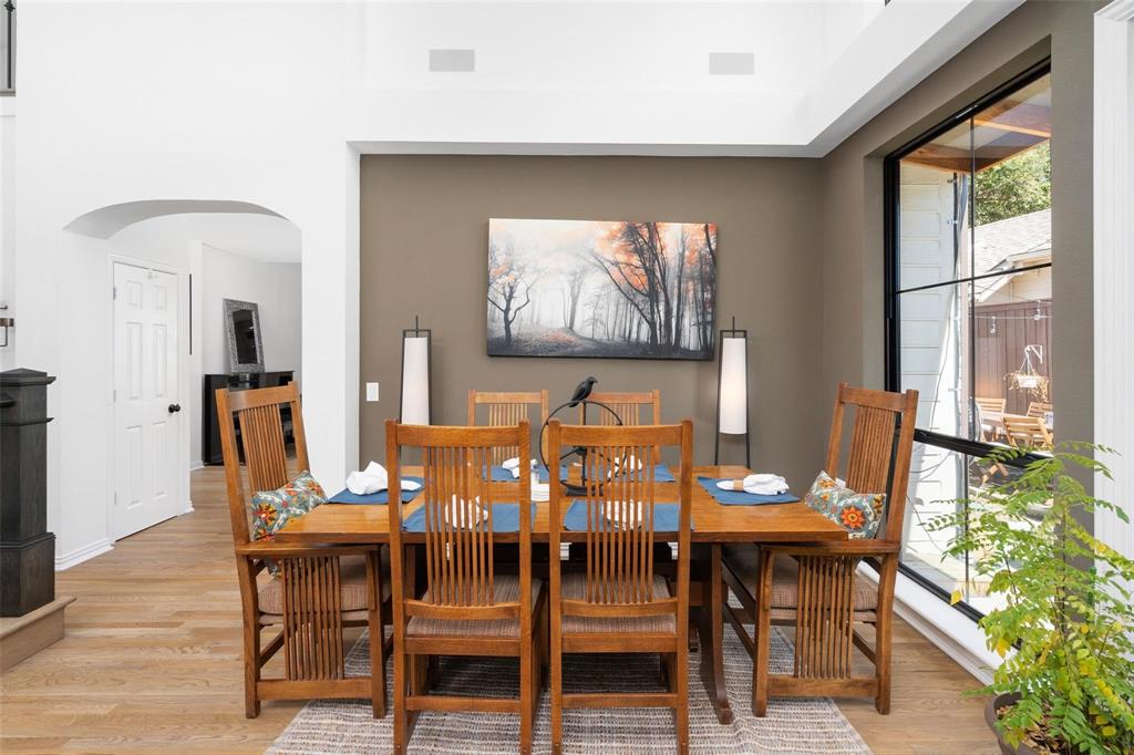 4011 Azure Lane Addison, TX 75001 - Photo 9 of 27