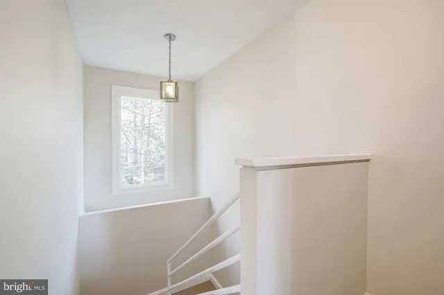 $3,800 | 9926 Great Oaks Way, Fairfax, VA 22030