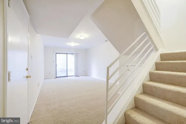 $3,800 | 9926 Great Oaks Way, Fairfax, VA 22030