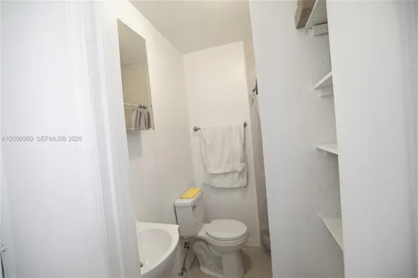 $700 | 853 Northeast 153rd Terrace, Unit 853, Miami, FL 33162