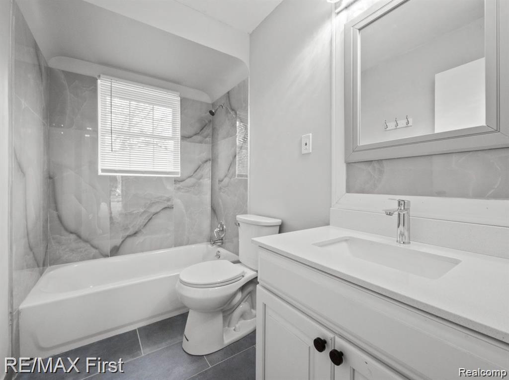 87 East Pleasant Street River Rouge, MI 48218 - Photo 4 of 11