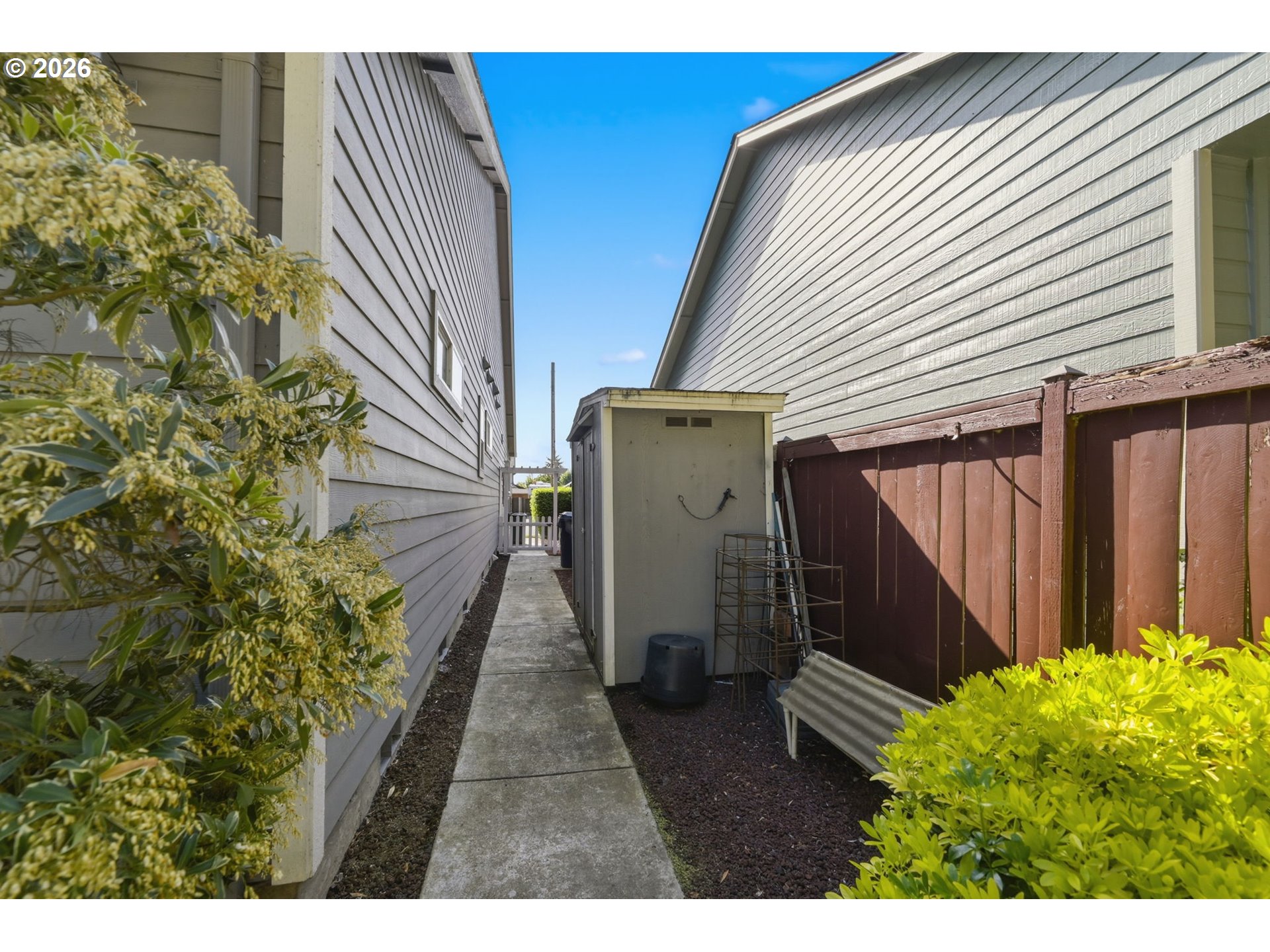 667 72nd Street Springfield, OR 97478 - Photo 39 of 40