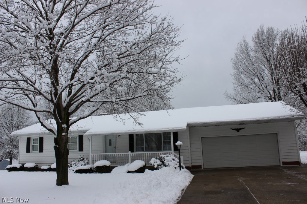 1760 Berna Road Akron, OH 44312 - Photo 2 of 26 3 bedroom, 2 bath ranch with 1525SF*