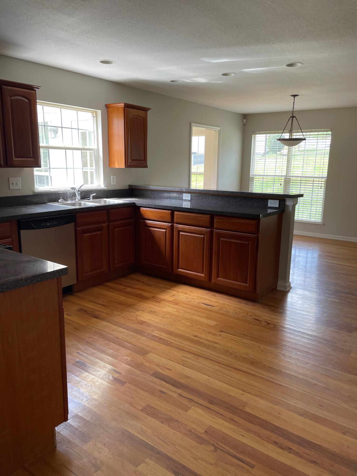 605 Windlass Road Knoxville, TN 37934 - Photo 17 of 40 Kitchen